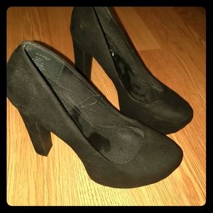 Black Pumps Size 37 H&M